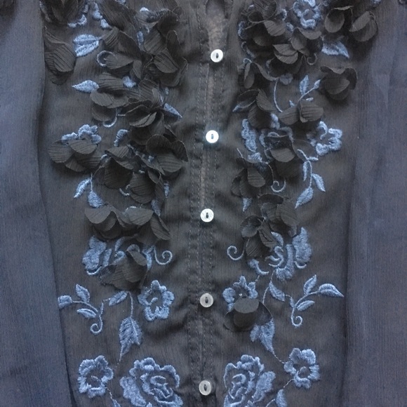 📣 Like new 🤩 EUC Abercrombie peasant top - Picture 5 of 8